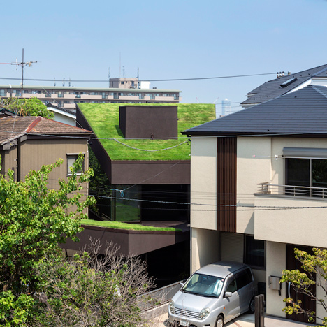 Grass Cave House by Makiko Tsukada Architects