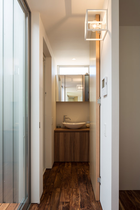 House-in-Otori-by-Arbol-Design