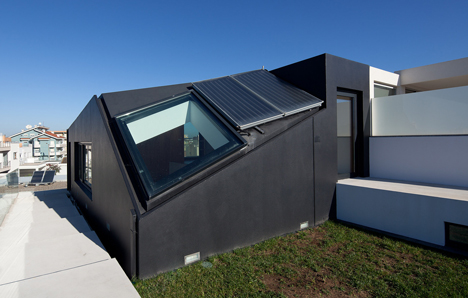House in Porto by e348 arquitectura