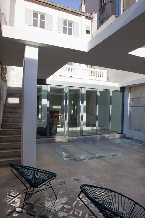 House-rehabilitation-in-Marseille-Marion-Bernard-Agency