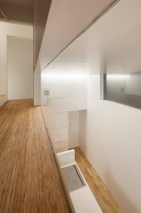 KKZ-House-by-International-Royal-Architecture