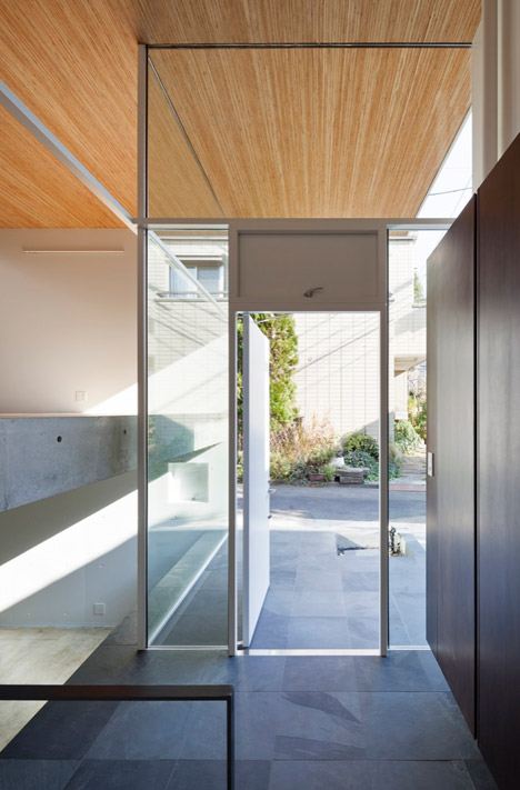 KKZ-House-by-International-Royal-Architecture