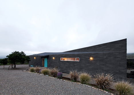 Maitencillo House by Mas Fernandez Arquitectos