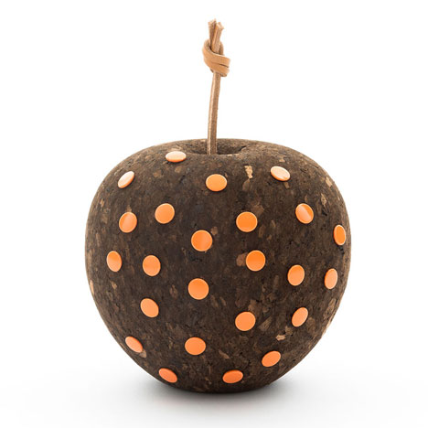 Pomme by Lars Beller Fjetland for Discipline