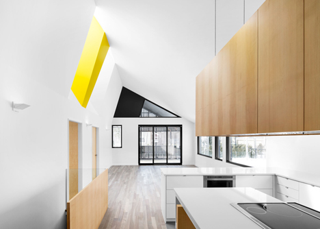 Sorel House in Canada by Naturehumaine