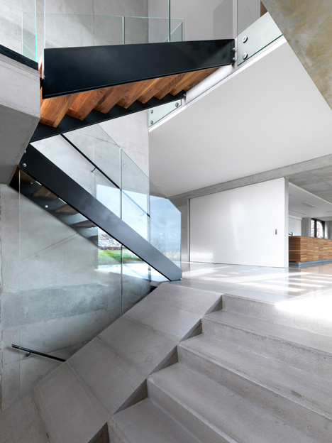 Stormy Castle by Loyn and Co Architects in Wales