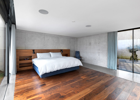 Stormy Castle by Loyn and Co Architects in Wales