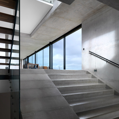 Stormy Castle by Loyn and Co Architects in Wales