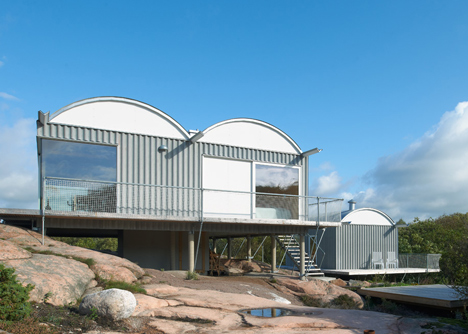 Summer houses in Slavik by Mats Fahlander
