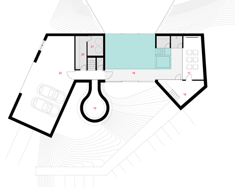 Varatojo House in Portugal by Atelier DATA