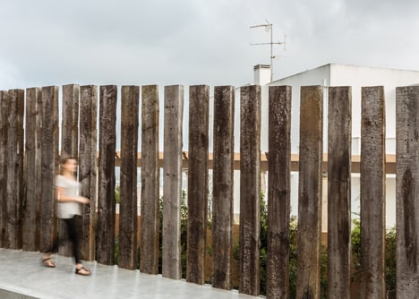 Varatojo House in Portugal by Atelier DATA