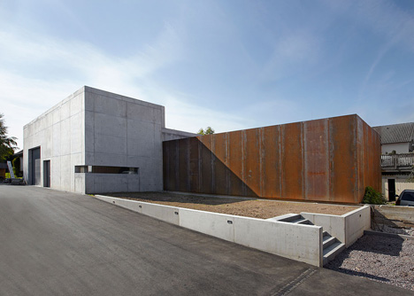 Wine Press Hall by Burkhard Architekten