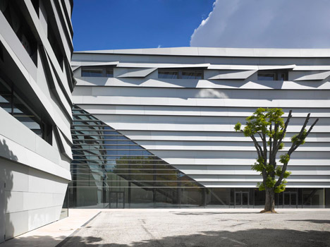 Aix en Provence Conservatory of Music by Kengo Kuma