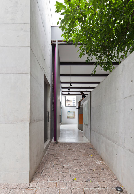 Atelier Aberto by AR Arquitetos is a São Paulo studio with a light-filled atrium