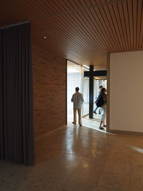 Bungalow-Germania-Venice-Biennale-by-Alex-Lehnerer-and-Savva-Ciriacidis