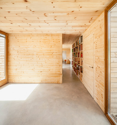 Casa GG by Alventosa Morell Arquitectes