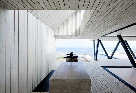 Casa Rambla by LAND Arquitectos