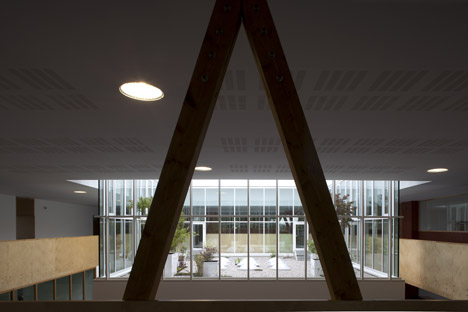 Chiarano Primary School by C and S Architects