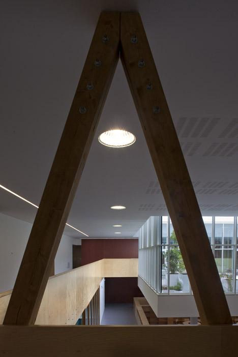 Chiarano Primary School by C and S Architects