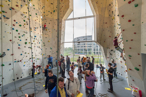 Climbing-and-Sports-Centre-in-Dordrecht-by-NL-Architects