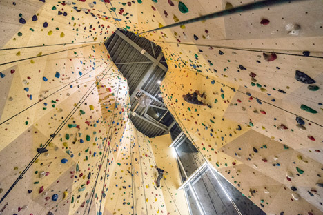 Climbing-and-Sports-Centre-in-Dordrecht-by-NL-Architects