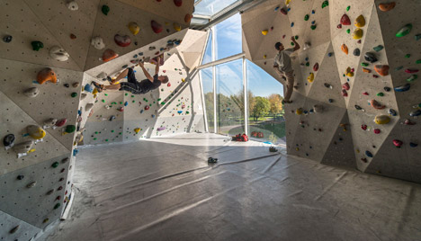 Climbing-and-Sports-Centre-in-Dordrecht-by-NL-Architects