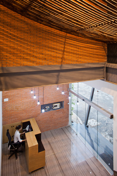 Factory Office Renovation by Vo Trong Nghia
