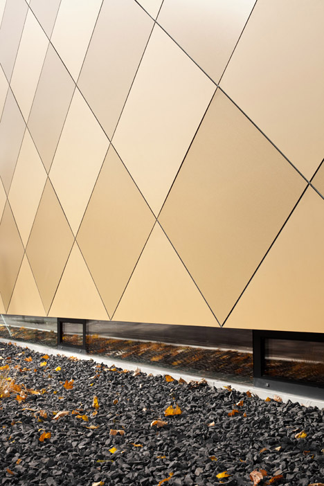 Goldstuck-Musikverein-by-Franz-Architekten_dezeen_468_10