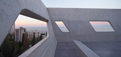 Issam-Fares-Institute-by-Zaha-Hadid