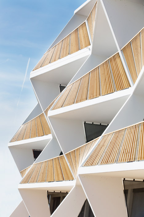 Ragnitzstrasse 36 apartment block by Love Architecture and Urbanism