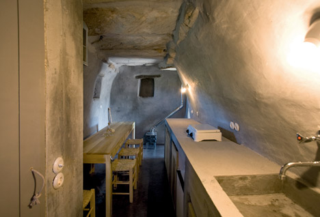 Retreat-in-Tinos-Island-by-Ioannis-Exarchou