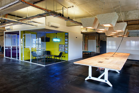 Soundcloud headquarters Berlin by Kinzo