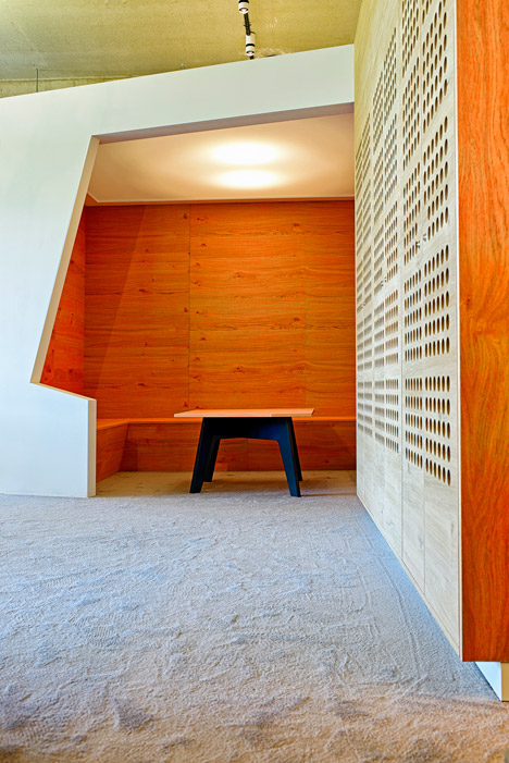 Soundcloud headquarters Berlin by Kinzo