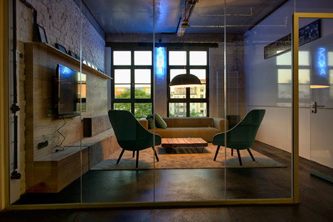 Soundcloud headquarters Berlin by Kinzo