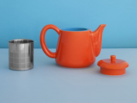 Sowden Softbrew Teapots by George Sowden