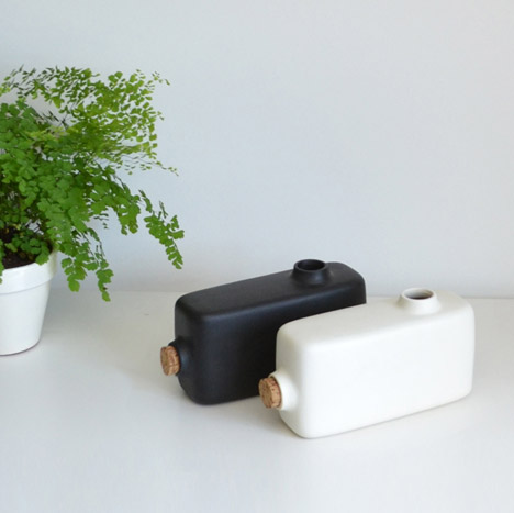 Vase Renverse by Paul Menand