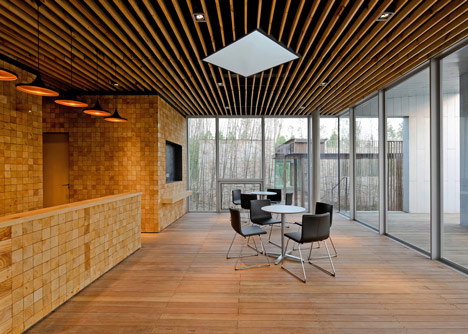 Visitor center in Kunshan China by Vector Architects