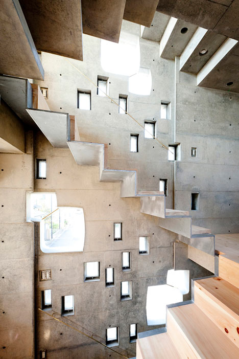 Wall of Nishihara by Masanori Kuwabara