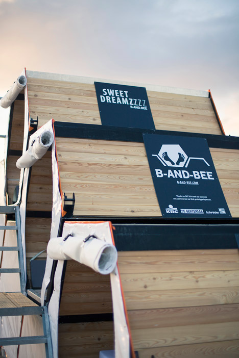 B-and-Bee stackable sleeping cells for festivals