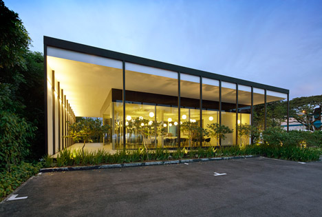 Black & White gallery in Singapore