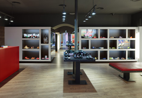 Camper store Palma de Mallorca by Fernando Amat