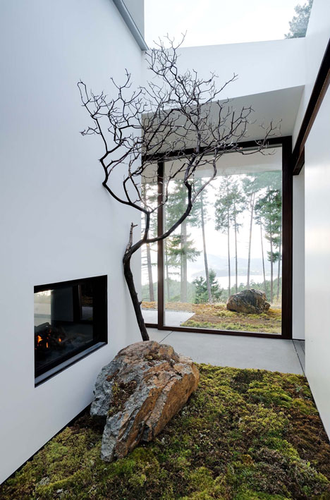 Eagle Ridge Residence by Gary Gladwish Architecture