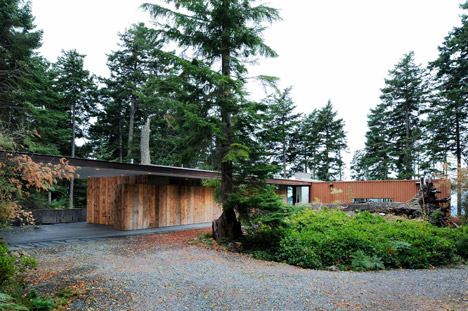Eagle Ridge Residence by Gary Gladwish Architecture