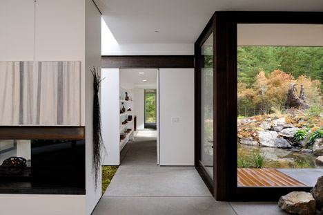 Eagle Ridge Residence by Gary Gladwish Architecture