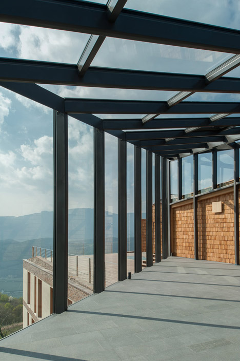 Elisabeth and Helmuth Uhl foundation by modostudio