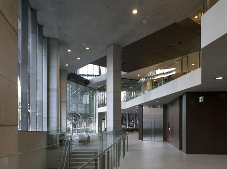 Faculty of Engineering by Denton Corker Marshall