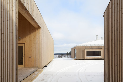 House Riihi by OOPEAA