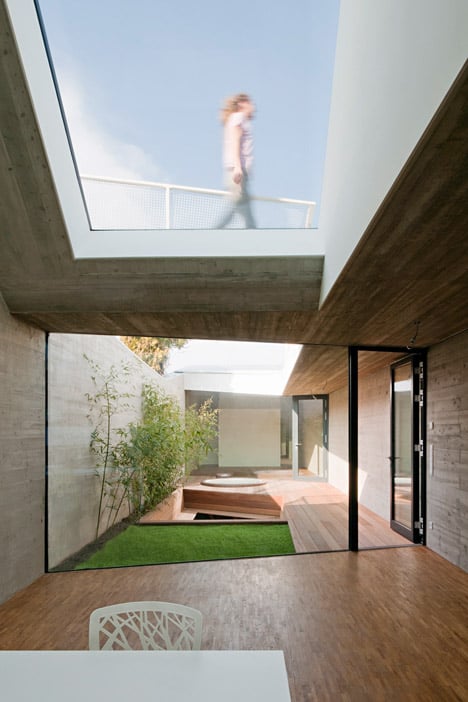 House by Caramel Architects
