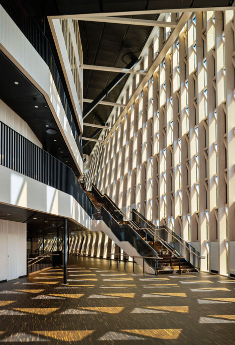 Karolinska Institutet auditorium by Wingardhs
