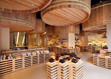 Kayanoya soy sauce warehouse by Kengo Kuma